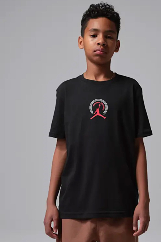 Nike Erkek Çocuk Tişört 95F628 Siyah Nike Erkek Çocuk Tişört 95F628 Siyah