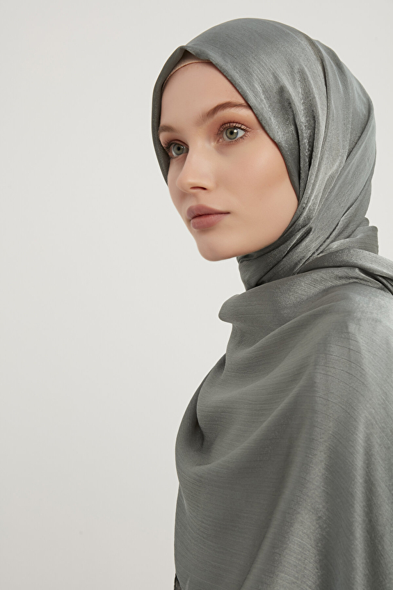 Saless Kadın Şal JANJANLI Yeşil Saless Kadın Şal JANJANLI Yeşil