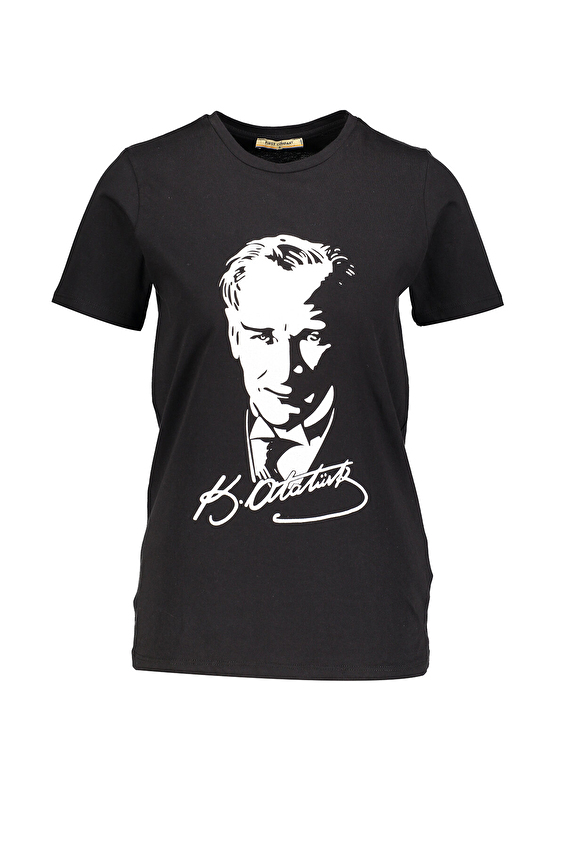 First Company Kadın Atatürk Tişört Siyah First Company Kadın Atatürk Tişört Siyah