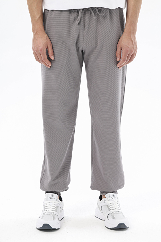 First Company Beli Lastikli Regular Fit Lastikli Paça Ottoman Kumaş Erkek Eşofman 2510207010 Antrasit First Company Beli Lastikli Regular Fit Lastikli Paça Ottoman Kumaş Erkek Eşofman 2510207010 Antrasit