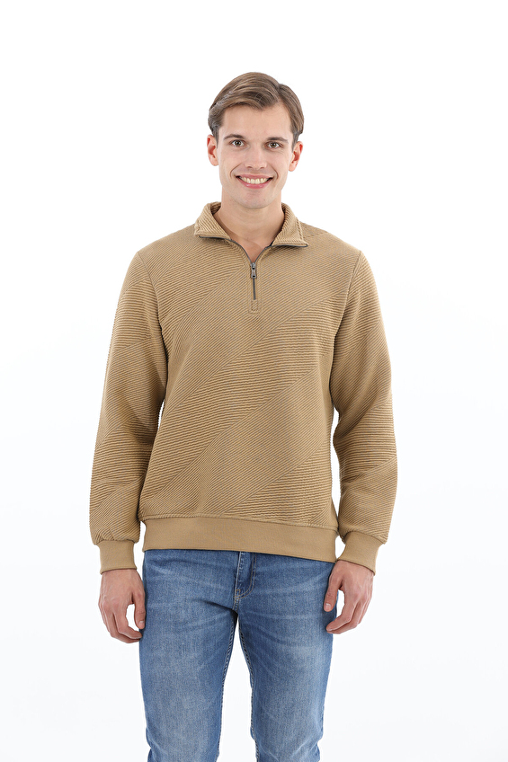 First Company Kapitone Regular Fit Dik Yaka Yarım Fermuar Erkek Sweat 2520109013 Camel First Company Kapitone Regular Fit Dik Yaka Yarım Fermuar Erkek Sweat 2520109013 Camel