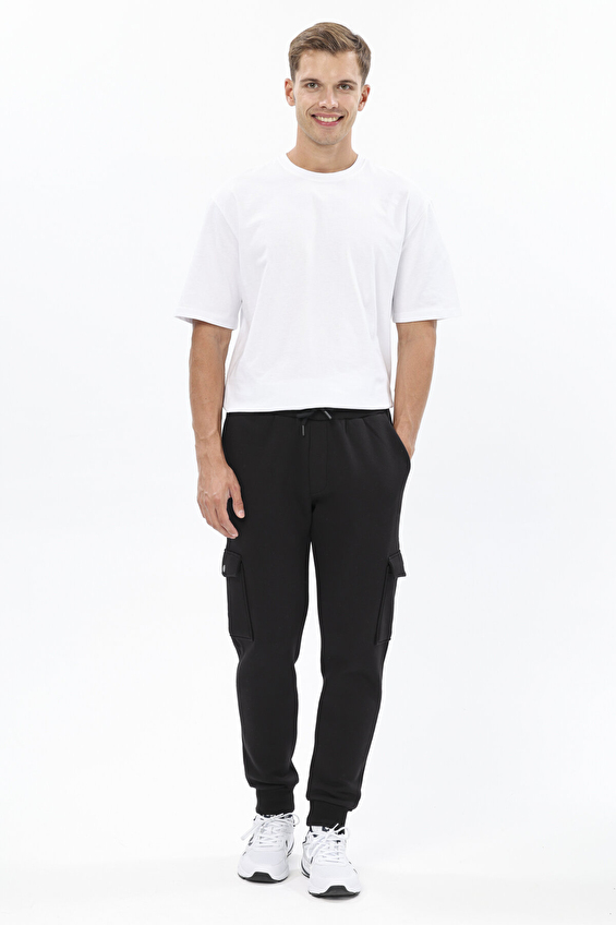 First Company Denim Slim Fit 3 İplik Şardonlu Ribana Paça Erkek Esofman 2527205002 Siyah First Company Denim Slim Fit 3 İplik Şardonlu Ribana Paça Erkek Esofman 2527205002 Siyah