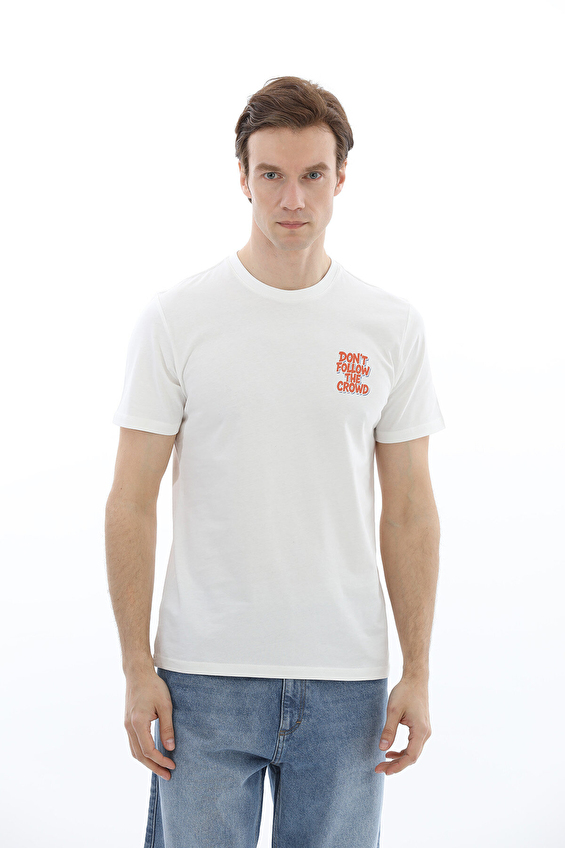 Crew Up Regular Fit O Yaka Süprem Kumaş Erkek Tişört 2617101045 Ekru Crew Up Regular Fit O Yaka Süprem Kumaş Erkek Tişört 2617101045 Ekru