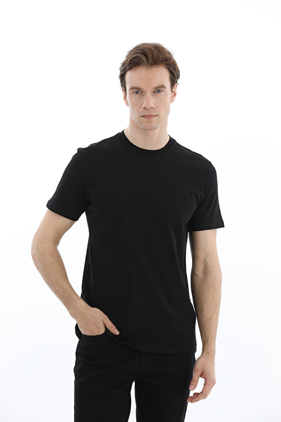 First Company Regular Fit Erkek Tişört 2610101001 Siyah First Company Regular Fit Erkek Tişört 2610101001 Siyah