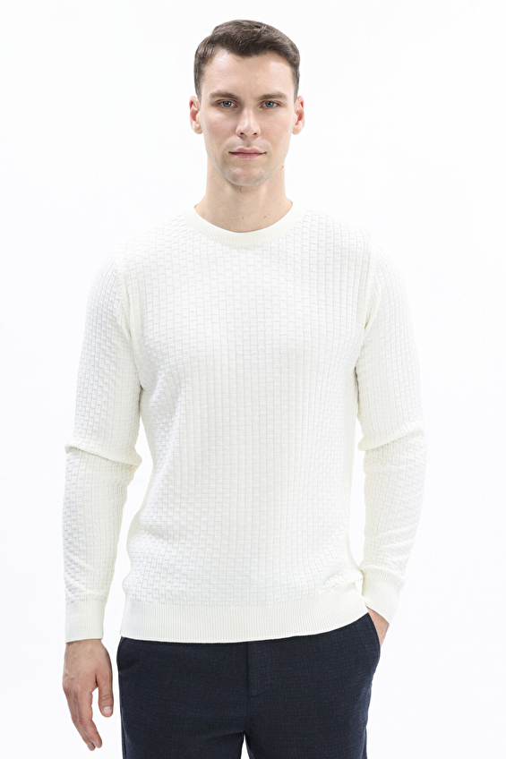 Finesuits Regular Fit Bisiklet Yaka Yün Karışımlı Erkek Düz Yünlü Desenli Yünlü Kazak 2522201020 OYR Beyaz Finesuits Regular Fit Bisiklet Yaka Yün Karışımlı Erkek Düz Yünlü Desenli Yünlü Kazak 2522201020 OYR Beyaz