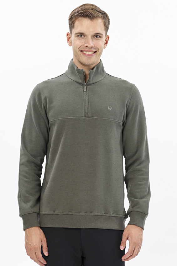 Finesuits Regular Fit Fermuarlı Dik Yaka Erkek Kadife Sweatshirt 252209003 KDFHYFR Haki Finesuits Regular Fit Fermuarlı Dik Yaka Erkek Kadife Sweatshirt 252209003 KDFHYFR Haki