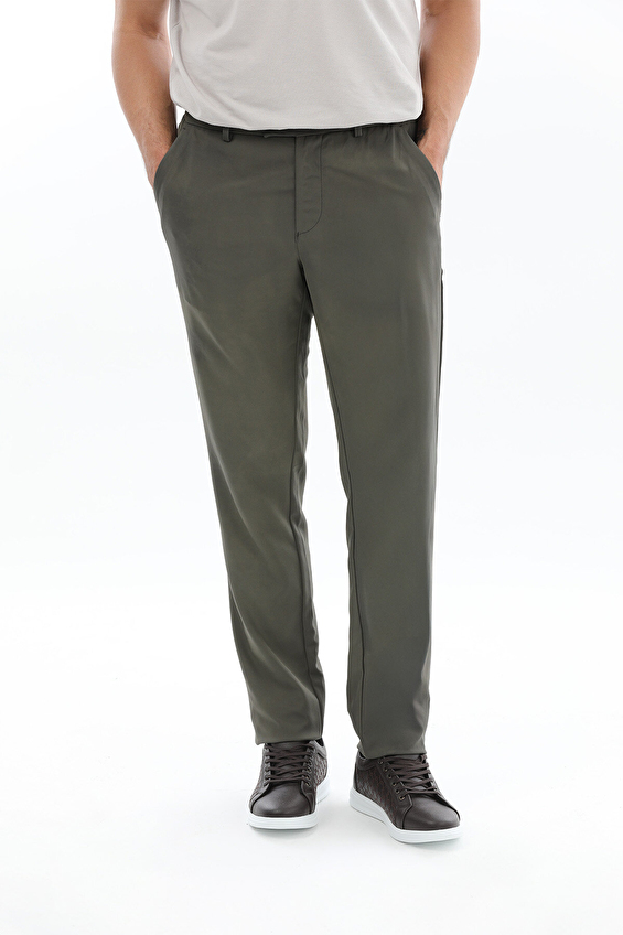 Finesuits Beli Lastikli Slim Fit Teknik, Kırışmaya Karşı Dayanıklı, Esnek, Konforlu Pantolon Erkek Teknik Spor Pantolon 2522203002 TNKYCS Haki Finesuits Beli Lastikli Slim Fit Teknik, Kırışmaya Karşı Dayanıklı, Esnek, Konforlu Pantolon Erkek Teknik Spor Pantolon 2522203002 TNKYCS Haki