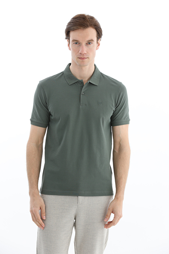 Finesuits Polo Yaka Regular Fit Erkek Tişört 2612202001 Haki Finesuits Polo Yaka Regular Fit Erkek Tişört 2612202001 Haki
