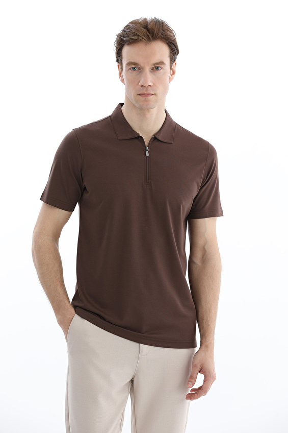 Finesuits Regular Fit Polo Fermuarlı Yaka Erkek Tişört 2612202015 Kahverengi Finesuits Regular Fit Polo Fermuarlı Yaka Erkek Tişört 2612202015 Kahverengi
