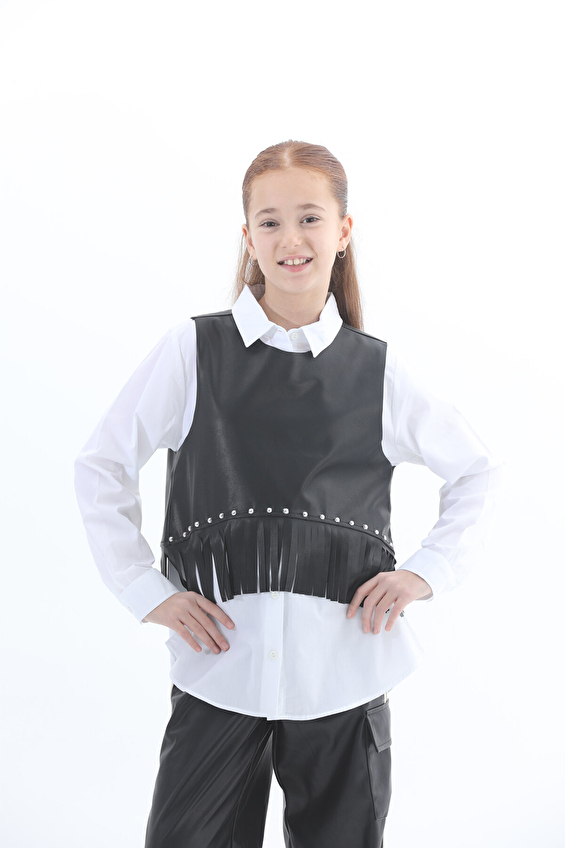 Funfair Regular Fit Düğmeli Gömlek Yaka Kız Çocuk 2'li Gömlek 2526305002 PU J24029/J38012 Ekru/siyah Funfair Regular Fit Düğmeli Gömlek Yaka Kız Çocuk 2'li Gömlek 2526305002 PU J24029/J38012 Ekru/siyah