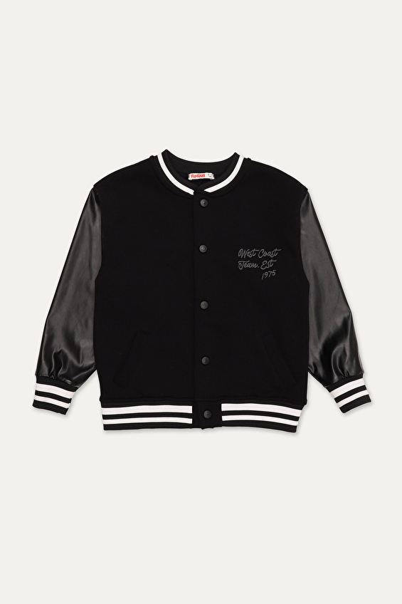 Funfair Regular Fit Düğmeli Kolej Yaka 3 İplik Erkek Çocuk Kolej Ceket 2526201009 KJ M4092 K Siyah Funfair Regular Fit Düğmeli Kolej Yaka 3 İplik Erkek Çocuk Kolej Ceket 2526201009 KJ M4092 K Siyah