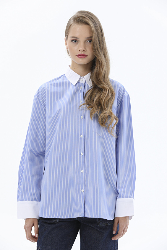 First Company Denim Regular Fit Düğmeli Gömlek Yaka Dokuma Kadın Gömlek 2424BS108143 Mavi First Company Denim Regular Fit Düğmeli Gömlek Yaka Dokuma Kadın Gömlek 2424BS108143 Mavi