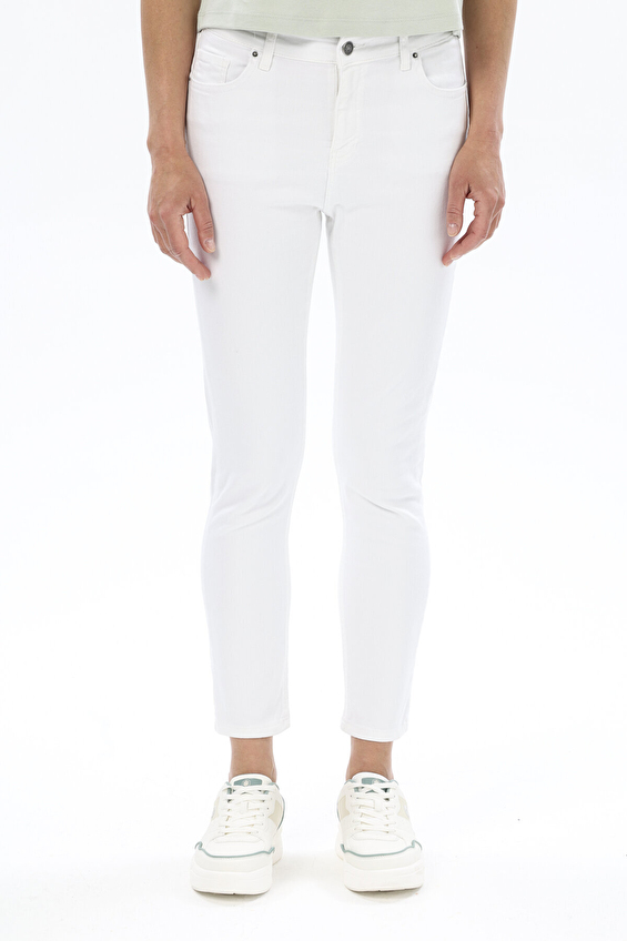 First Company Denim Kadın Kot Pantolon 2514BS104066 Beyaz First Company Denim Kadın Kot Pantolon 2514BS104066 Beyaz
