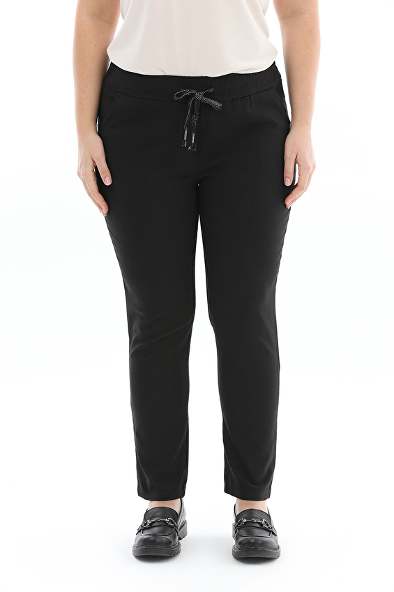 Shefame Düz Paça Lastikli Kadın Pantolon 2614KK104047 Siyah Shefame Düz Paça Lastikli Kadın Pantolon 2614KK104047 Siyah