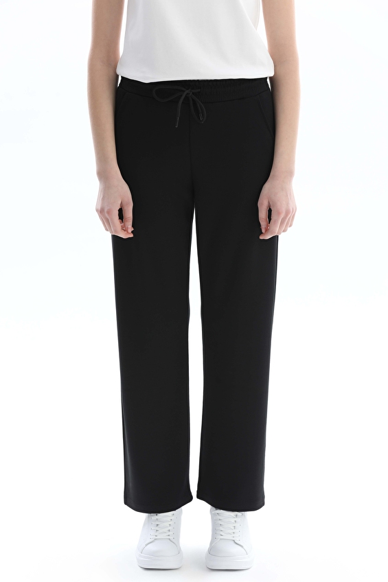 CREW UP Regular Fit Geniş Paça Kadın Eşofman Altı 2614KS212103 Siyah CREW UP Regular Fit Geniş Paça Kadın Eşofman Altı 2614KS212103 Siyah