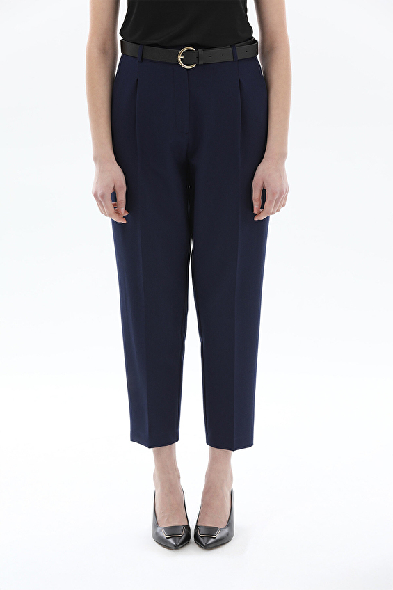 Shefame Dar Paça Yüksek Bel Carrot Fit Kadın Pantolon 2614KK104863 Lacivert Shefame Dar Paça Yüksek Bel Carrot Fit Kadın Pantolon 2614KK104863 Lacivert