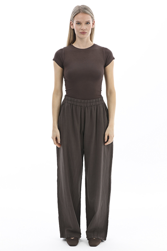 Crew Up Regular Fit Kadın Pantolon 2614KS104604 Kahverengi Crew Up Regular Fit Kadın Pantolon 2614KS104604 Kahverengi