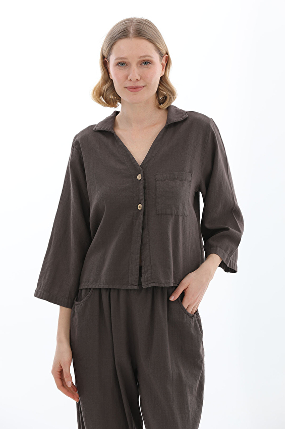 Crew Up Regular Fit Gömlek Yaka Kadın Gömlek 2614KS108629 Kahverengi Crew Up Regular Fit Gömlek Yaka Kadın Gömlek 2614KS108629 Kahverengi