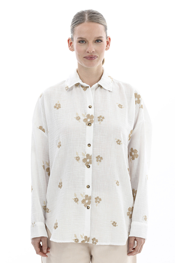 First Company Regular Fit Gömlek Yaka Kadın Gömlek 2614KK108576 Açık bej First Company Regular Fit Gömlek Yaka Kadın Gömlek 2614KK108576 Açık bej