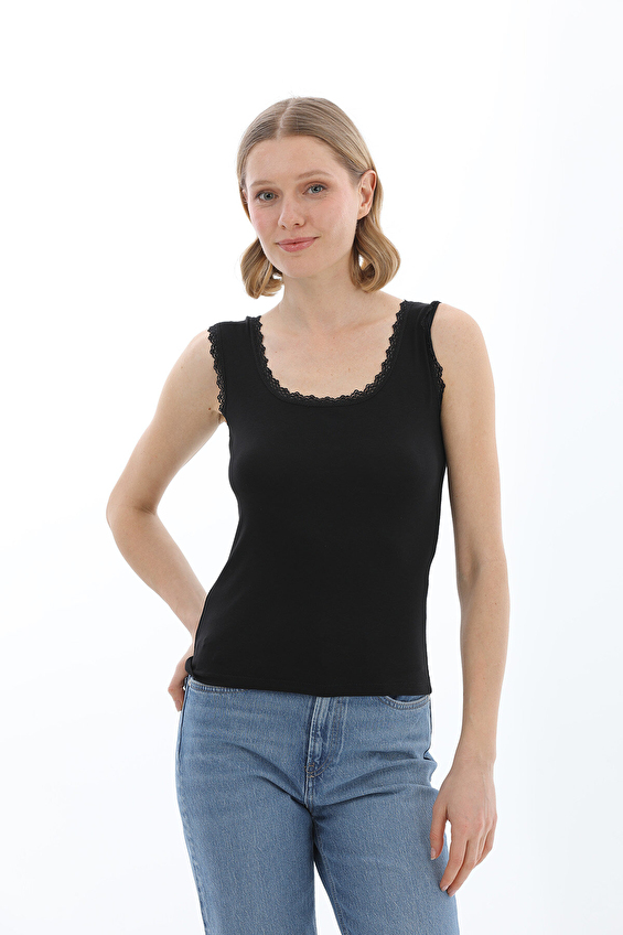 First Company Regular Fit Kadın Atlet 2614KS121627 Siyah First Company Regular Fit Kadın Atlet 2614KS121627 Siyah