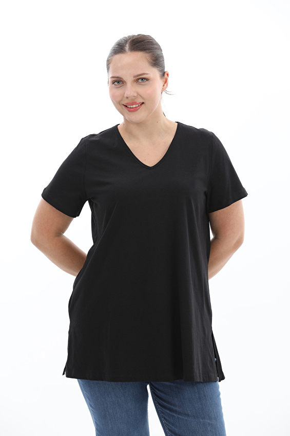 Shefame Regular Fit V Yaka Kısa Kol Kadın Tişört 2614KK120039 Siyah Shefame Regular Fit V Yaka Kısa Kol Kadın Tişört 2614KK120039 Siyah