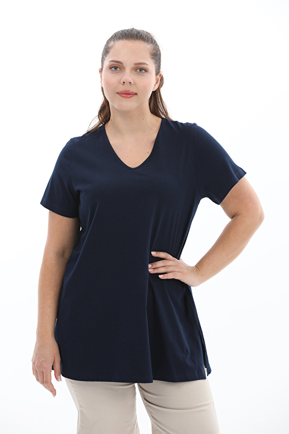 Shefame Regular Fit V Yaka Kısa Kol Kadın Tişört 2614KK120039 Lacivert Shefame Regular Fit V Yaka Kısa Kol Kadın Tişört 2614KK120039 Lacivert