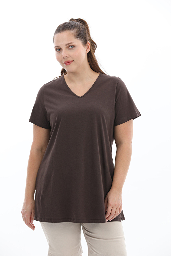 Shefame Regular Fit V Yaka Kısa Kol Kadın Tişört 2614KK120039 Kahverengi Shefame Regular Fit V Yaka Kısa Kol Kadın Tişört 2614KK120039 Kahverengi