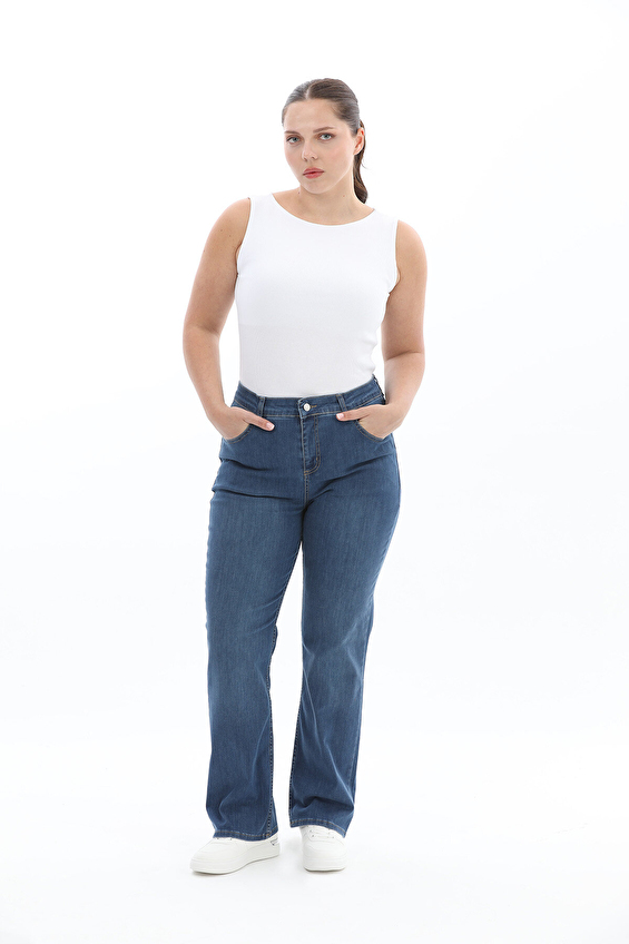 Shefame Regular Fit Düğmeli Pamuk-Elastan Düz Paça Yüksek Bel Kadın Kot Pantolon 2614KK104716 Mavi Shefame Regular Fit Düğmeli Pamuk-Elastan Düz Paça Yüksek Bel Kadın Kot Pantolon 2614KK104716 Mavi