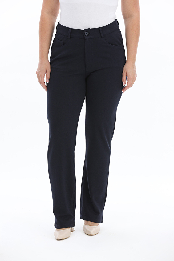 Shefame Regular Fit Düğmeli Viskon-Polyester-Elastan Düz Paça Yüksek Bel Kadın Pantolon 2614KK104802 Lacivert Shefame Regular Fit Düğmeli Viskon-Polyester-Elastan Düz Paça Yüksek Bel Kadın Pantolon 2614KK104802 Lacivert