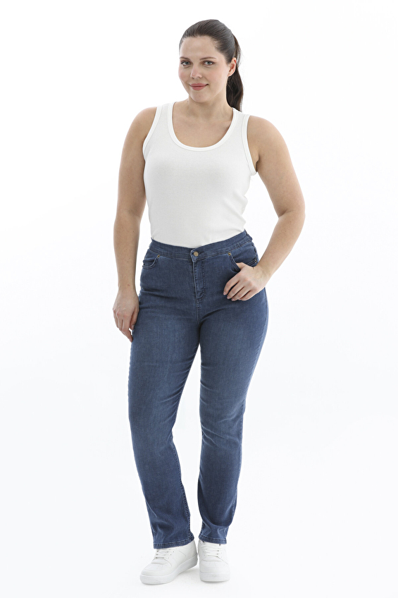 Shefame Regular Fit Düğmeli Pamuk-Elastan Düz Paça Yüksek Bel Kadın Kot Pantolon 2614KK104494 Mavi Shefame Regular Fit Düğmeli Pamuk-Elastan Düz Paça Yüksek Bel Kadın Kot Pantolon 2614KK104494 Mavi