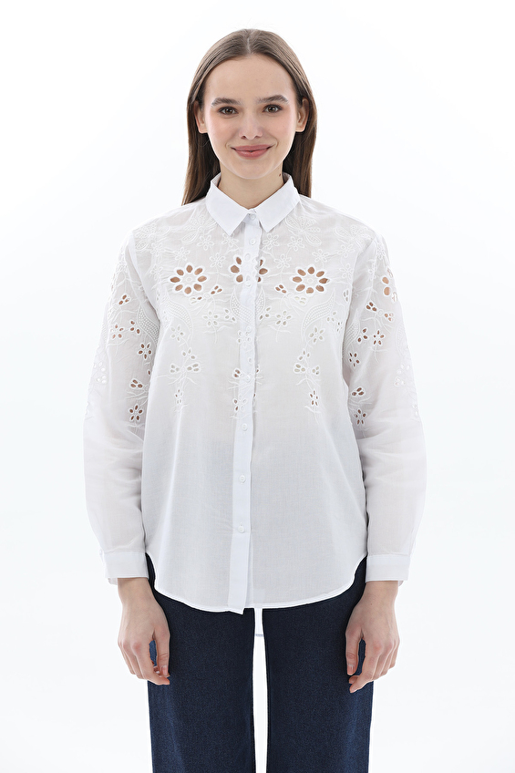 First Company Slim Fit Gömlek Yaka Pamuk Kadın Gömlek 2614KS108511 Beyaz First Company Slim Fit Gömlek Yaka Pamuk Kadın Gömlek 2614KS108511 Beyaz