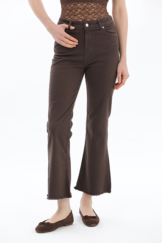 Crew Up Flare Fit Yüksek Bel Kadın Kot Pantolon 2614KS104513 Kahverengi Crew Up Flare Fit Yüksek Bel Kadın Kot Pantolon 2614KS104513 Kahverengi
