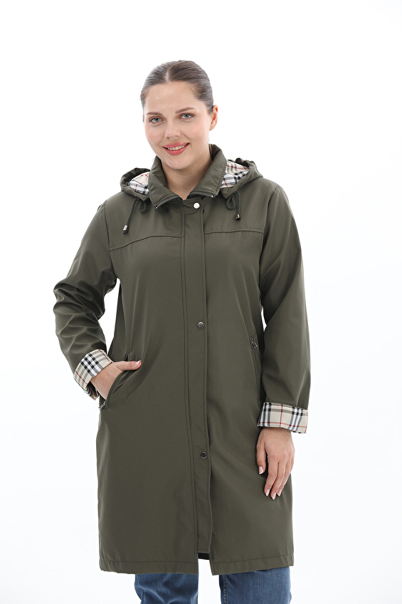 Shefame Polo Yaka Regular Fit Uzun Kol Fermuar/Çıtçıt Kapüşonlu Kadın Trençkot 2614KK112596 Haki Shefame Polo Yaka Regular Fit Uzun Kol Fermuar/Çıtçıt Kapüşonlu Kadın Trençkot 2614KK112596 Haki