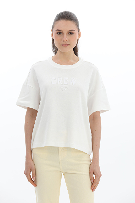 Crew Up Regular Fit Bisiklet Yaka Kısa Kol Kadın Tişört 2614KS120305 Ekru Crew Up Regular Fit Bisiklet Yaka Kısa Kol Kadın Tişört 2614KS120305 Ekru