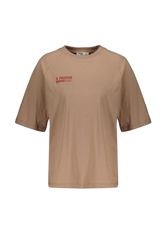 Crew Up Regular Fit Bisiklet Yaka Kısa Kol Kadın Tişört 2614KS120205 Açık kahverengi Crew Up Regular Fit Bisiklet Yaka Kısa Kol Kadın Tişört 2614KS120205 Açık kahverengi