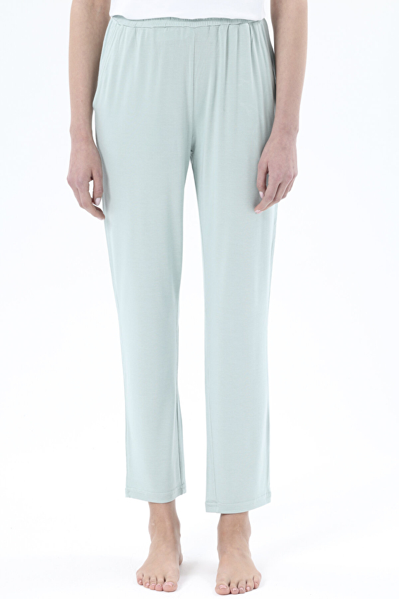 Shefame Regular Fit Düz Paça Normal Bel Modal Kadın Süprem Pijama Altı 251KTA36HY Yeşil Shefame Regular Fit Düz Paça Normal Bel Modal Kadın Süprem Pijama Altı 251KTA36HY Yeşil