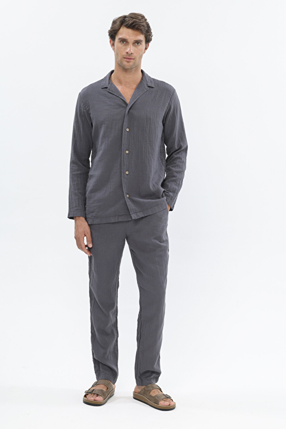 First Company Düğmeli Beli Lastikli Uzun Kollu Düz Paça Loose Fit Erkek Yaka Erkek Müslin Takım 251E01OD Antrasit First Company Düğmeli Beli Lastikli Uzun Kollu Düz Paça Loose Fit Erkek Yaka Erkek Müslin Takım 251E01OD Antrasit