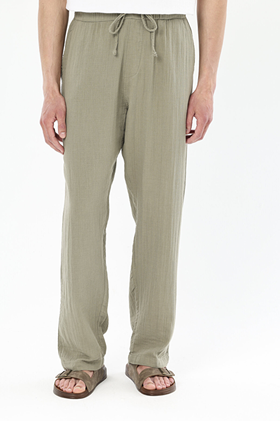 First Company Beli Lastikli Düz Paça Loose Fit Erkek Müslin Pantolon 251E02OD Haki First Company Beli Lastikli Düz Paça Loose Fit Erkek Müslin Pantolon 251E02OD Haki