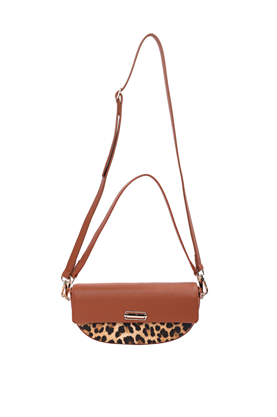 Shefame Kapaklı Kapaklı Kadın Çanta 25YSF749MB15 Taba Shefame Kapaklı Kapaklı Kadın Çanta 25YSF749MB15 Taba