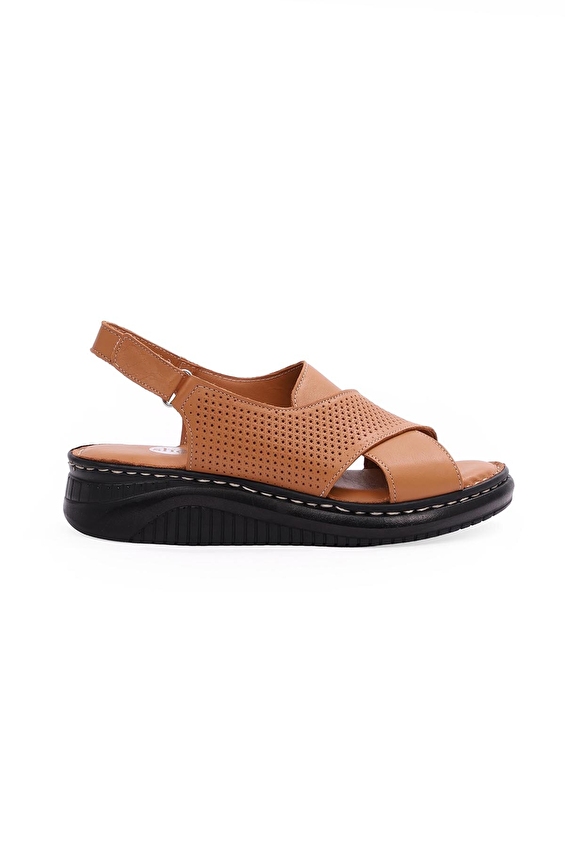 Shefame Kadın Sandalet 26YSF943522 Taba Shefame Kadın Sandalet 26YSF943522 Taba