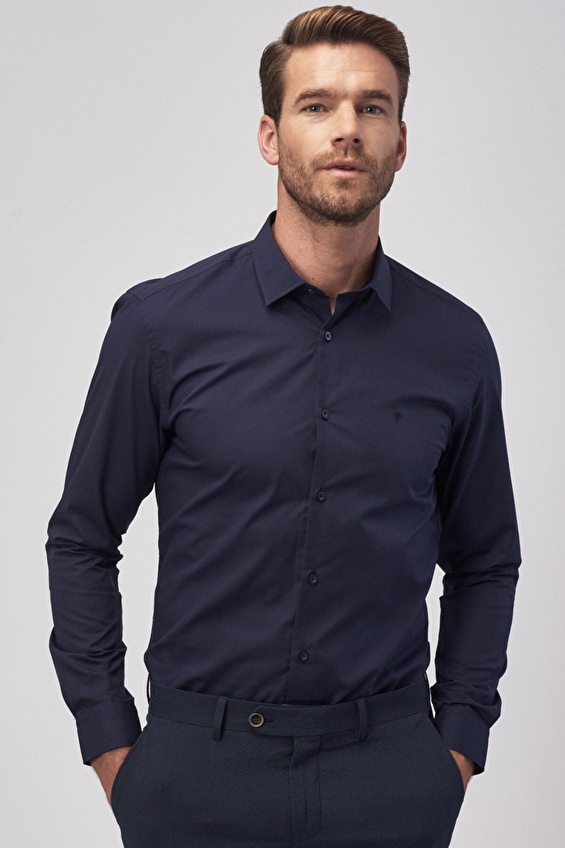 Altınyıldız Classics Erkek Gömlek 4A2000000001 Koyu lacivert Altınyıldız Classics Erkek Gömlek 4A2000000001 Koyu lacivert