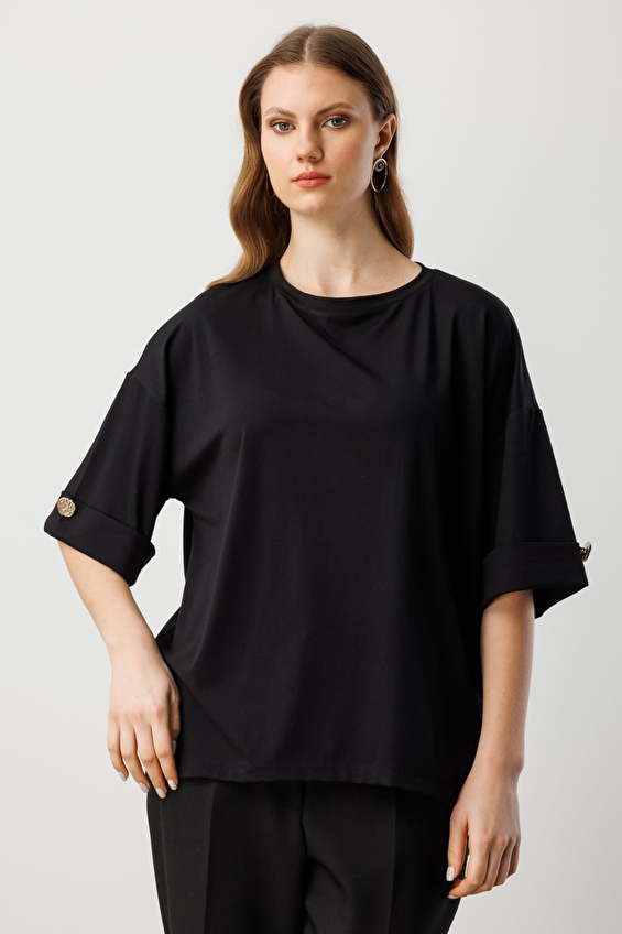 Onfashion Polyester Büyük Beden Sıfır Yaka Düşük Kol Kadın Bluz 61434 Siyah Onfashion Polyester Büyük Beden Sıfır Yaka Düşük Kol Kadın Bluz 61434 Siyah