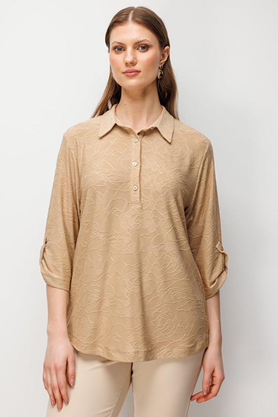 Onfashion Polo Yaka Yarım Kol Dokuma Kadın Bluz 71342 Bej Onfashion Polo Yaka Yarım Kol Dokuma Kadın Bluz 71342 Bej