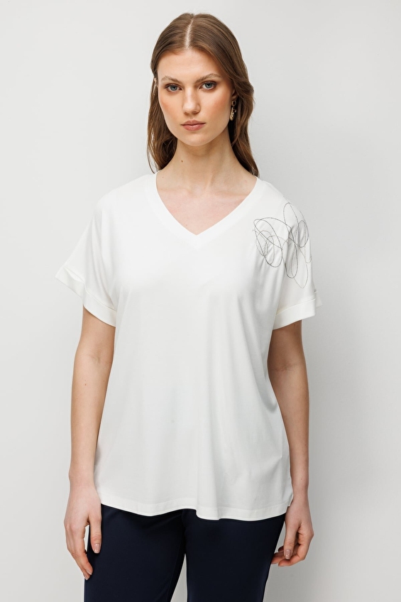 Onfashion V Yaka Kısa Kol Kadın Bluz 71368 Ekru Onfashion V Yaka Kısa Kol Kadın Bluz 71368 Ekru