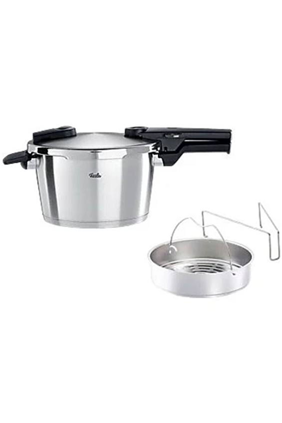 Fissler Vitaquick Premium Düdüklü Tencere With Insert 4,5 Litre Fissler Vitaquick Premium Düdüklü Tencere With Insert 4,5 Litre