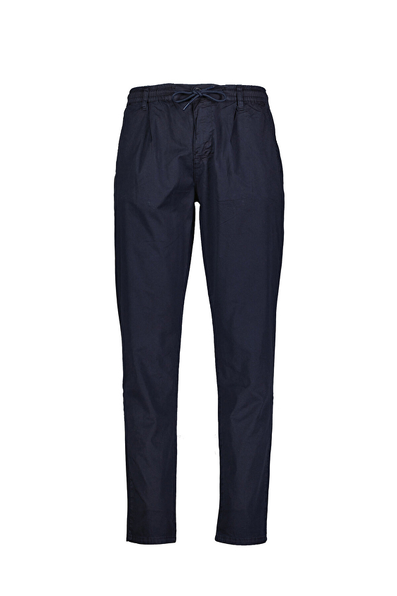 First Company Slim Fit Düz Paça Lastikli İpli Erkek Pantolon FC24A1117 WA115 Richmond Lacivert First Company Slim Fit Düz Paça Lastikli İpli Erkek Pantolon FC24A1117 WA115 Richmond Lacivert