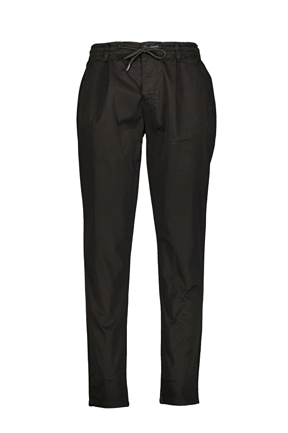 First Company Slim Fit Düz Paça Lastikli İpli Erkek Pantolon FC24A1117 WA115 Richmond Siyah First Company Slim Fit Düz Paça Lastikli İpli Erkek Pantolon FC24A1117 WA115 Richmond Siyah