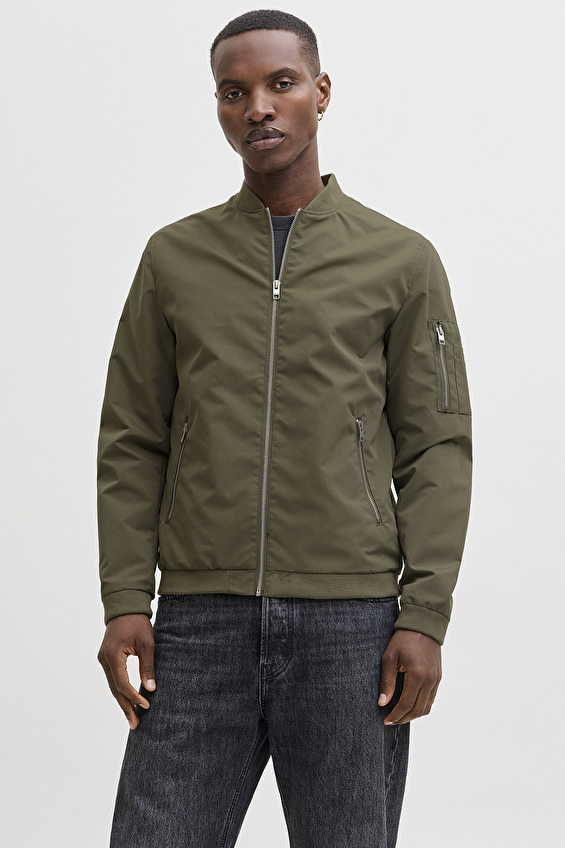 Jack&Jones Basebal Yaka Uzun Kol Erkek Ceket 12165203 DUSTY OLIVE Yeşil Jack&Jones Basebal Yaka Uzun Kol Erkek Ceket 12165203 DUSTY OLIVE Yeşil