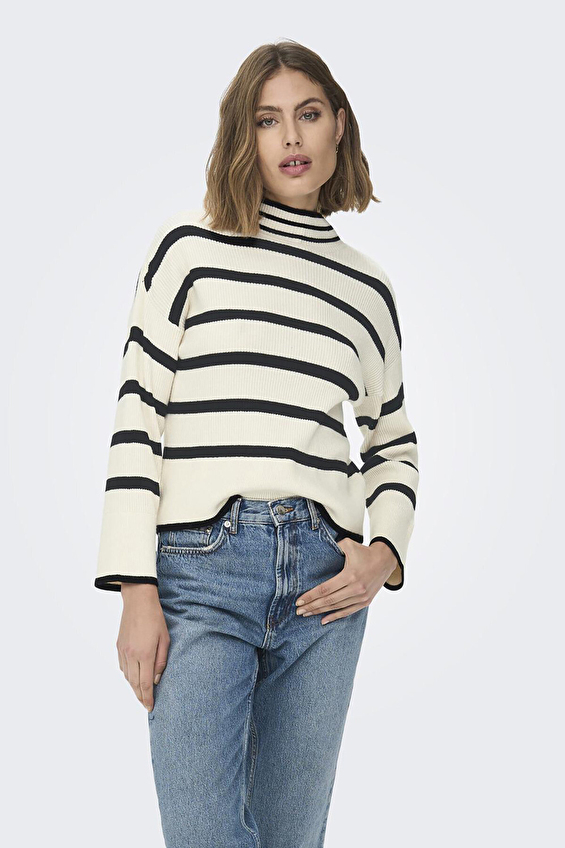 Only Dik Yaka Regular Fit Uzun Kol Kadın Kazak 15259096 Bej Only Dik Yaka Regular Fit Uzun Kol Kadın Kazak 15259096 Bej