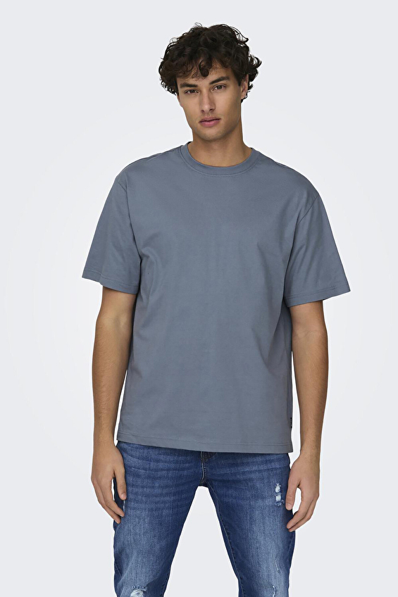 Only&Sons Yuvarlak Yaka Relax Fit Kısa Kol Erkek Tişört 22022532 Koyu mavi Only&Sons Yuvarlak Yaka Relax Fit Kısa Kol Erkek Tişört 22022532 Koyu mavi